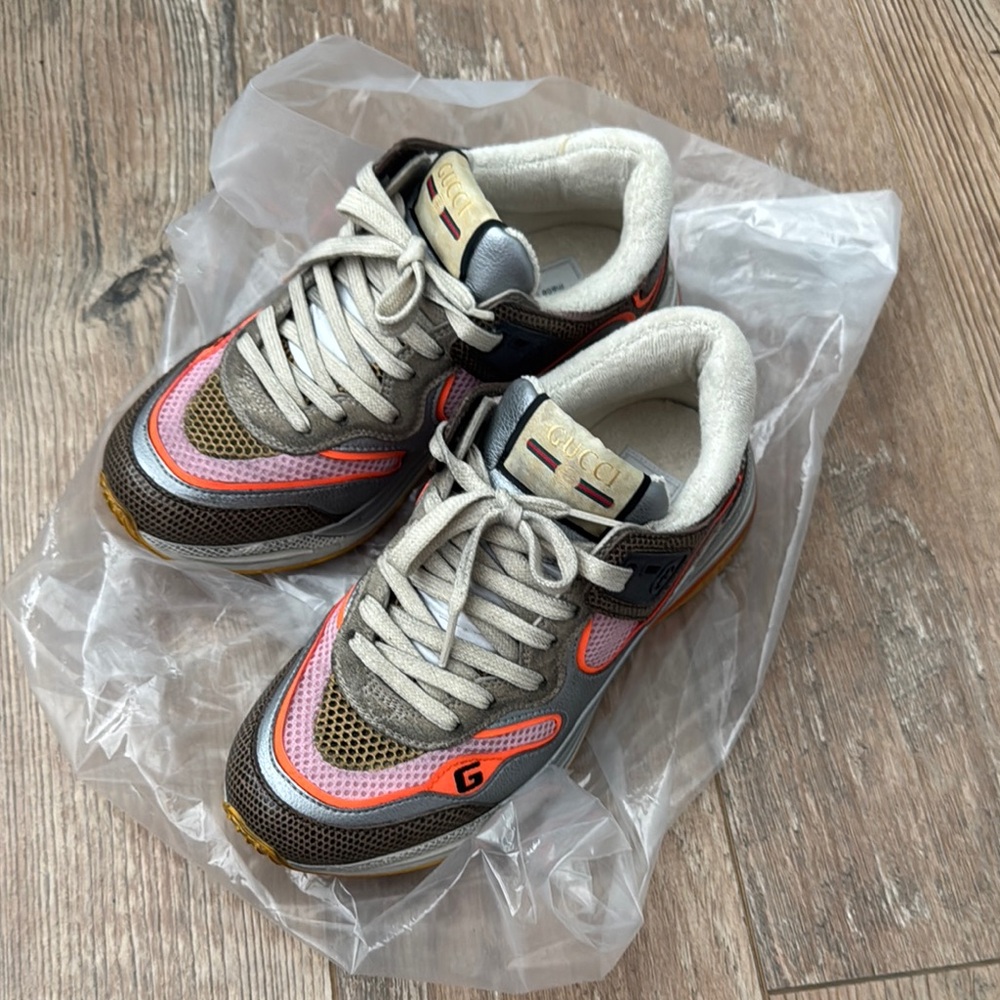 Gucci women’s Sneakers - Brown and Pink